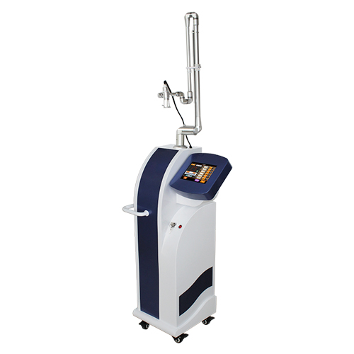 Machine médicale partielle de laser de CO2 de rajeunissement de peau