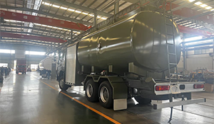 Aircraft Refueling Truck for Government and Military Aviation Bases