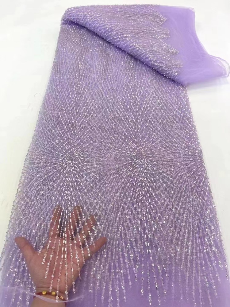 Luxurious lace fabric3.jpg