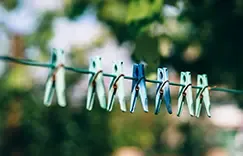 Комфорт. Психологически стирка проще и легче, когда все известно: есть капсула, есть стирка, не нужно знать алгебру и делать расчеты по белью и гелю для стирки.