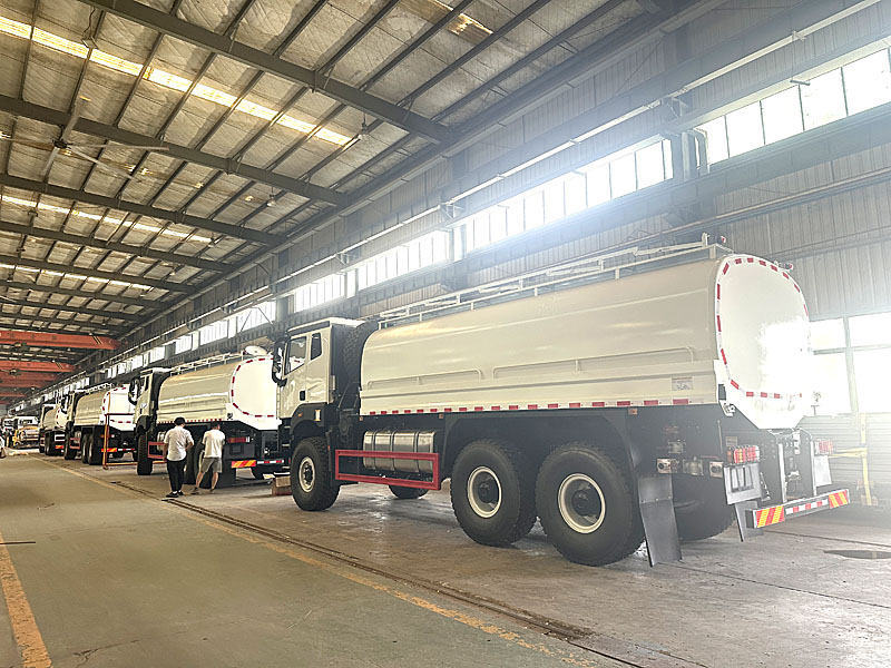 water tank truck (7).jpg water tank truck (7).jpg