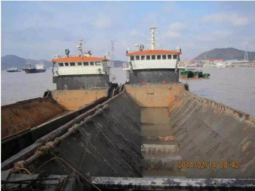 bottom-dump-barge.png bottom-dump-barge.png