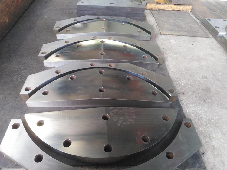 Crescent Scissors Crescent Scissors