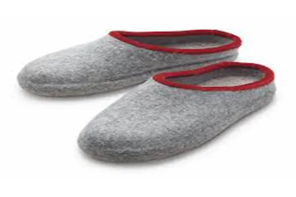 Warm Multi-Colored Handmade Family Soft Felt Easy Slippers