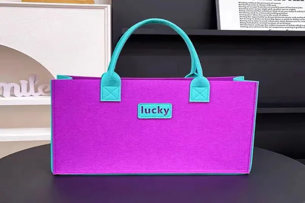 New Large Office Desk Mat High Quality Felt Tote Bag for Storage Custom Logo Classic Design for Clothes Travel Use