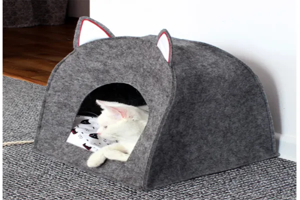 100% Polyester Felt Warm Pet House Customizable All-Around Nest for Bedding Portable and Foldable