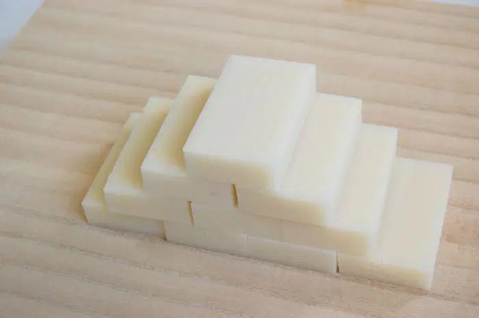 Boosting Bakery Efficiency with the Latest Spiral Dough Mixers for Large-Scale Production