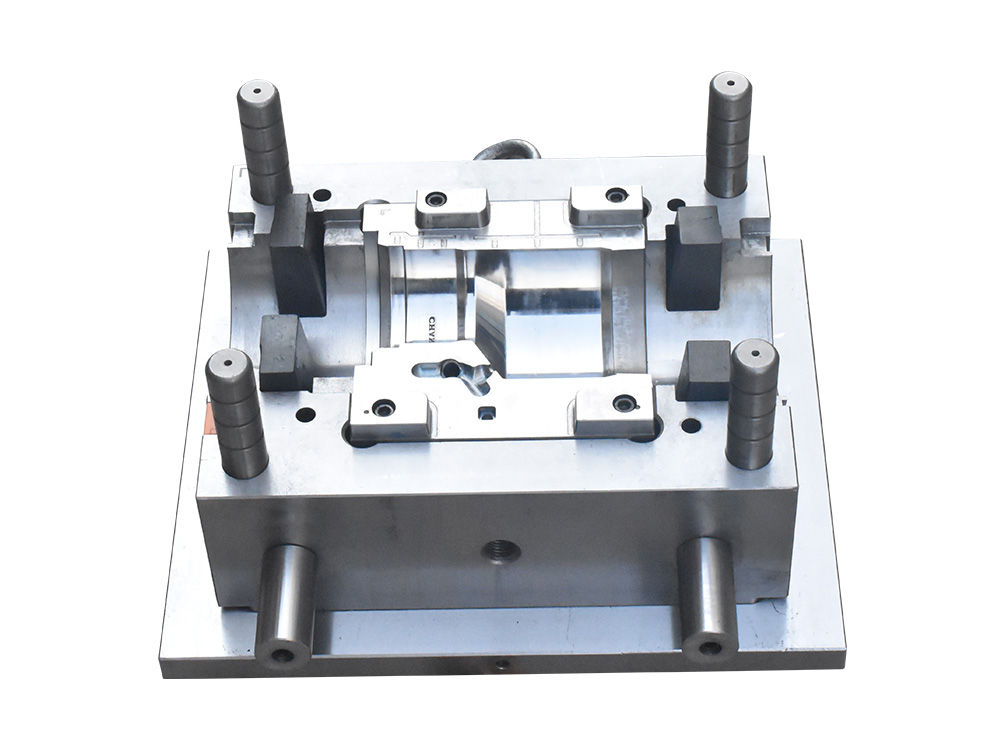CPVC injection  pipe fitting mould.jpg