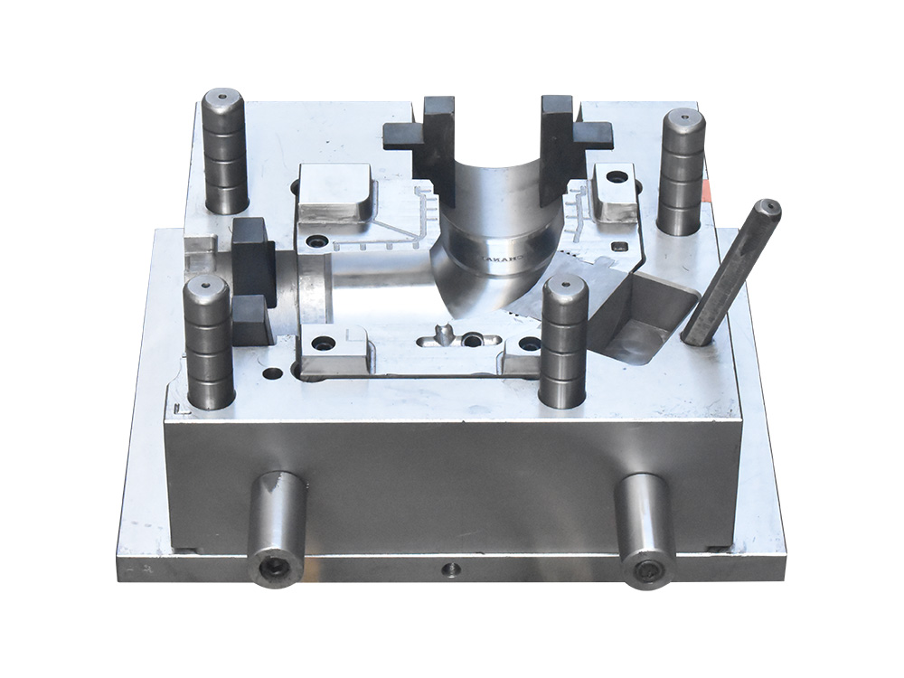 PVC injection molding pipe fitting mould.jpg