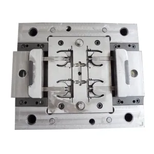 40mm PPR Injection Clip Pipe Fitting Mould