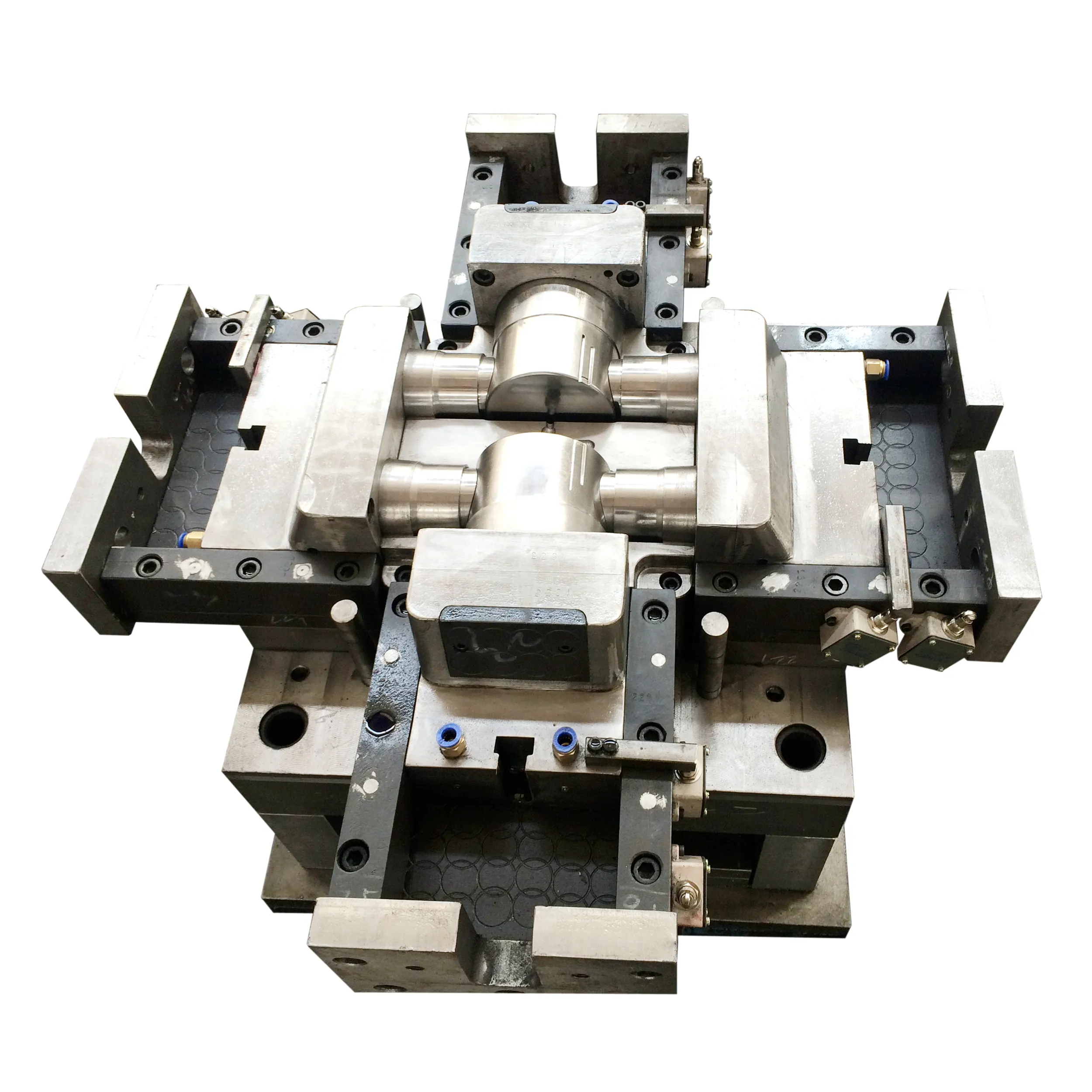 PVC Pipe Fitting Injection Mould