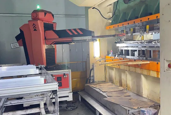 20kg Swing Arm Robot