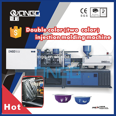Double color injection molding machine