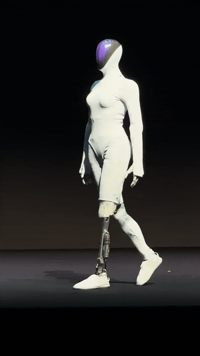 机器人.gif 机器人.gif