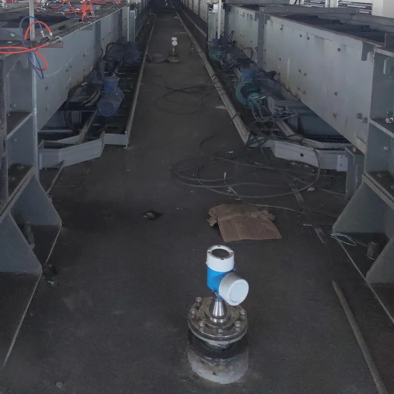 MUL5脈沖雷達(dá)液位計(jì)在助劑反應(yīng)釜液位實(shí)時(shí)監(jiān)測(cè)與過程控制中的應(yīng)用