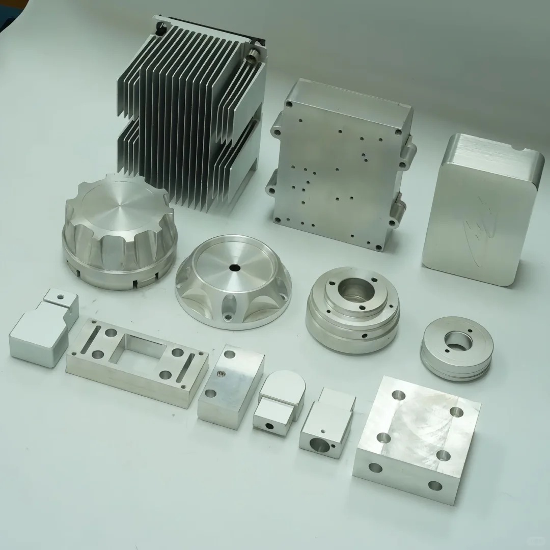 swiss-lathe-screw-cutting-process.jpg swiss-lathe-screw-cutting-process.jpg