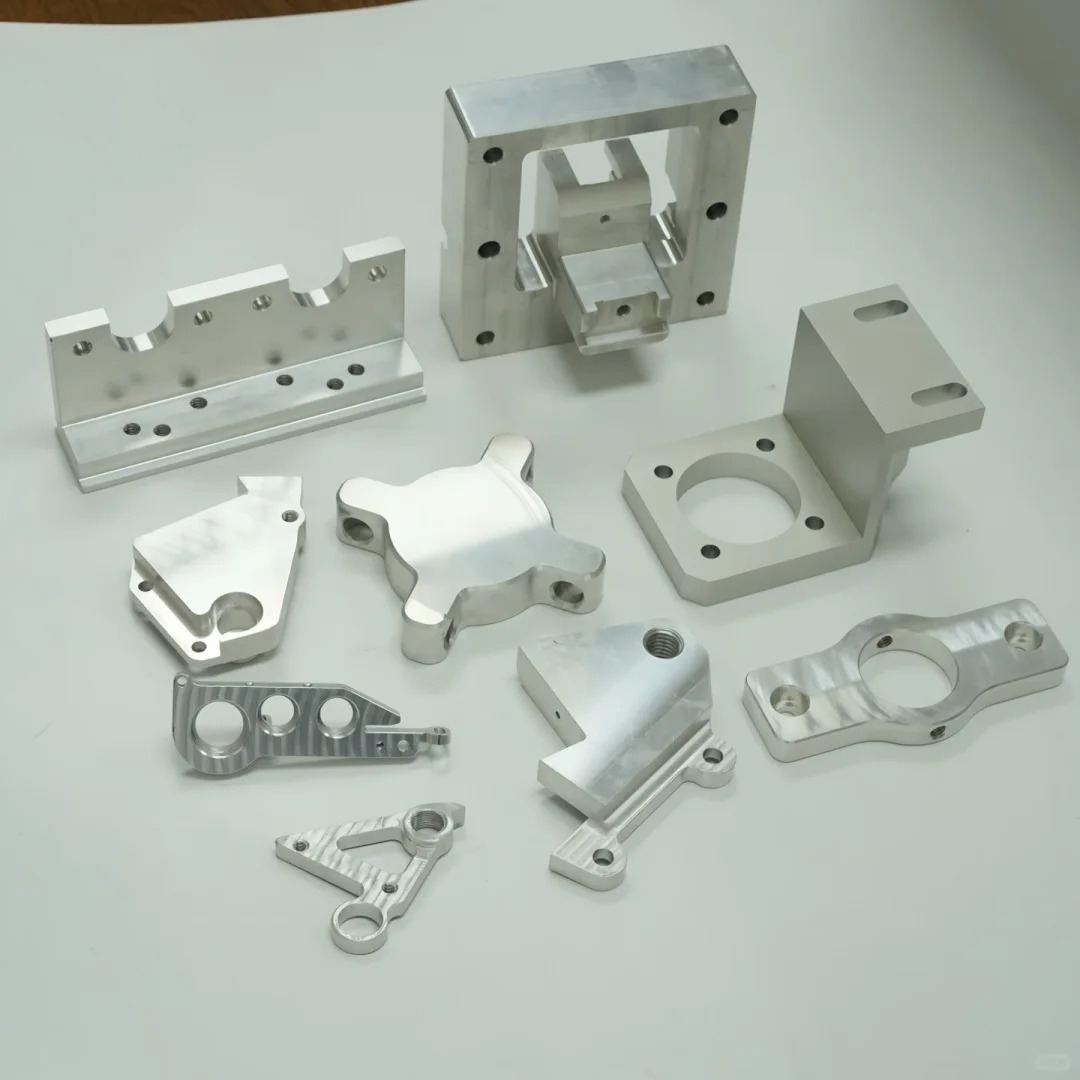 cnc-swiss-machining.jpg cnc-swiss-machining.jpg