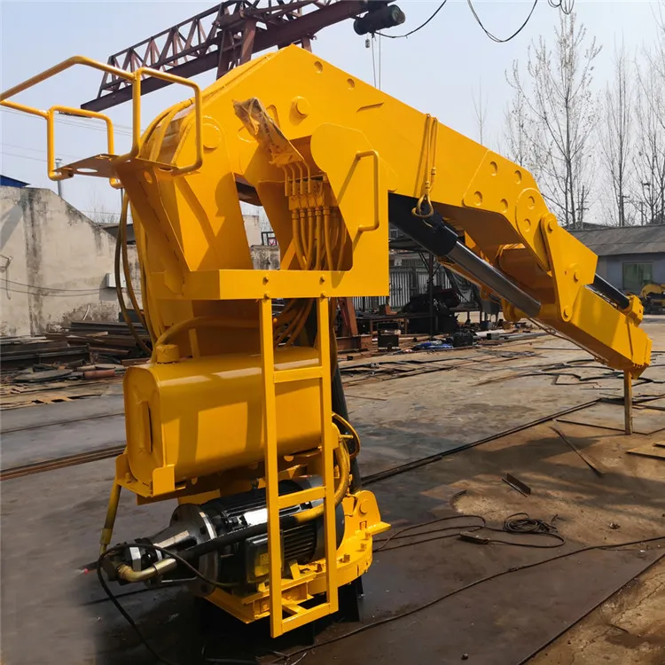 Photovoltaic tracked spiral pile driver
