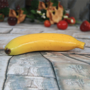 Banane artificielle / décorative de fruits de simulation de 17.2x3.7cm avec la fin de coupe