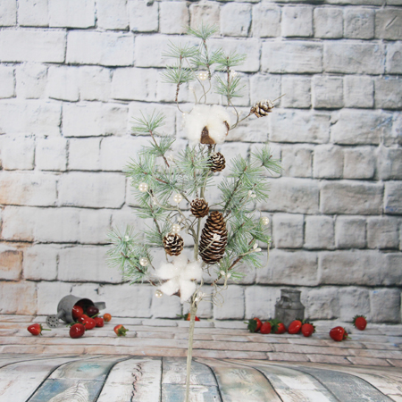 68Cm Artificial Decorative Christmas Spray With Snow/Cotton/Pine Cone/White Berry/Glitter 