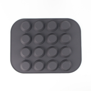 16 cups silicone muffin pan