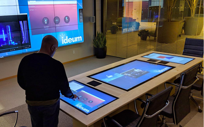 Touch screen all-in-one machine.png