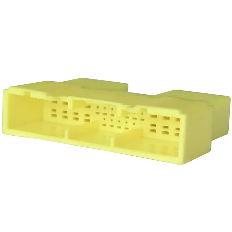 28Pin Male Yellow Car Aftermarket Stereo Audio Connector