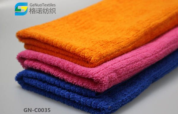 Full polyester, three empty and one plain tea towel