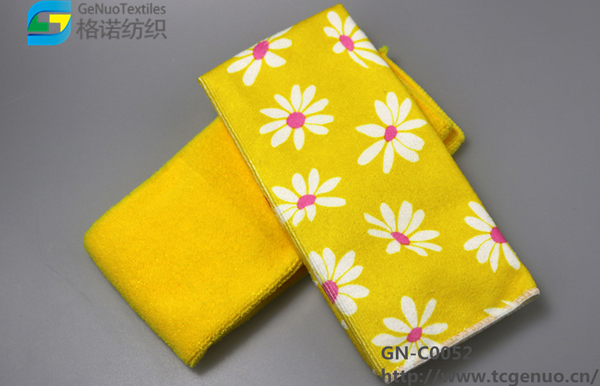 All-cotton Small Daisy Pattern Tea Towel