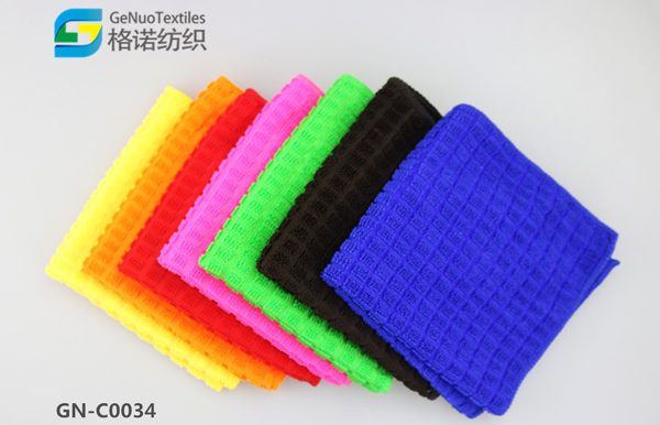 All-polyester Small Checkered Scarf