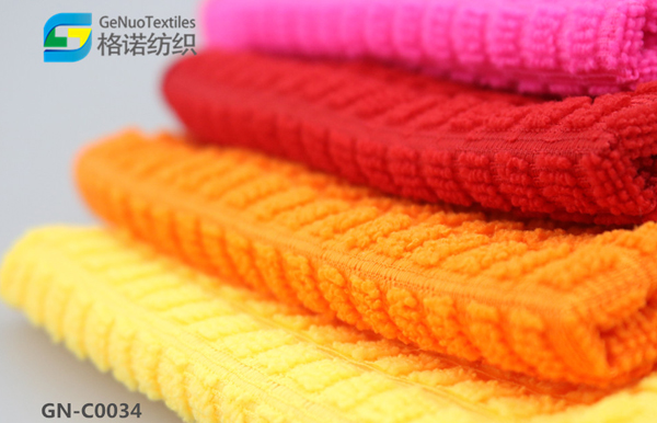 All-polyester Small Checkered Scarf