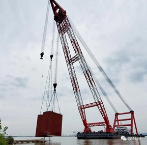 Weite Technologies Escorted for 1600T Vessel Crane
