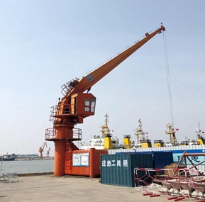Shandong offshore engineering company deck crane equipped with Weite WTL-A200 Load Moment Indicator System