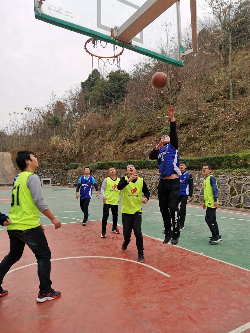 basketball competition800.jpg