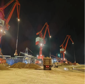 Xiamen Bay Terminal Portal Crane equipped with Weite dynamic weighing system