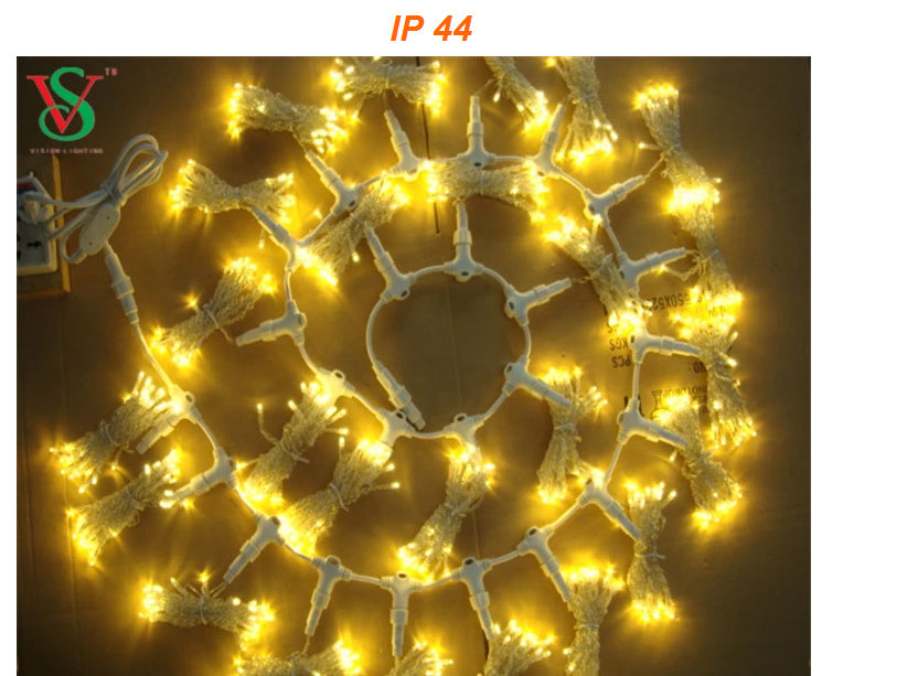9.6ft9.6f 300 LEDs Window icicle Curtain String Light for Home Garden Bedroom Outdoor Indoor Christmas Decorations