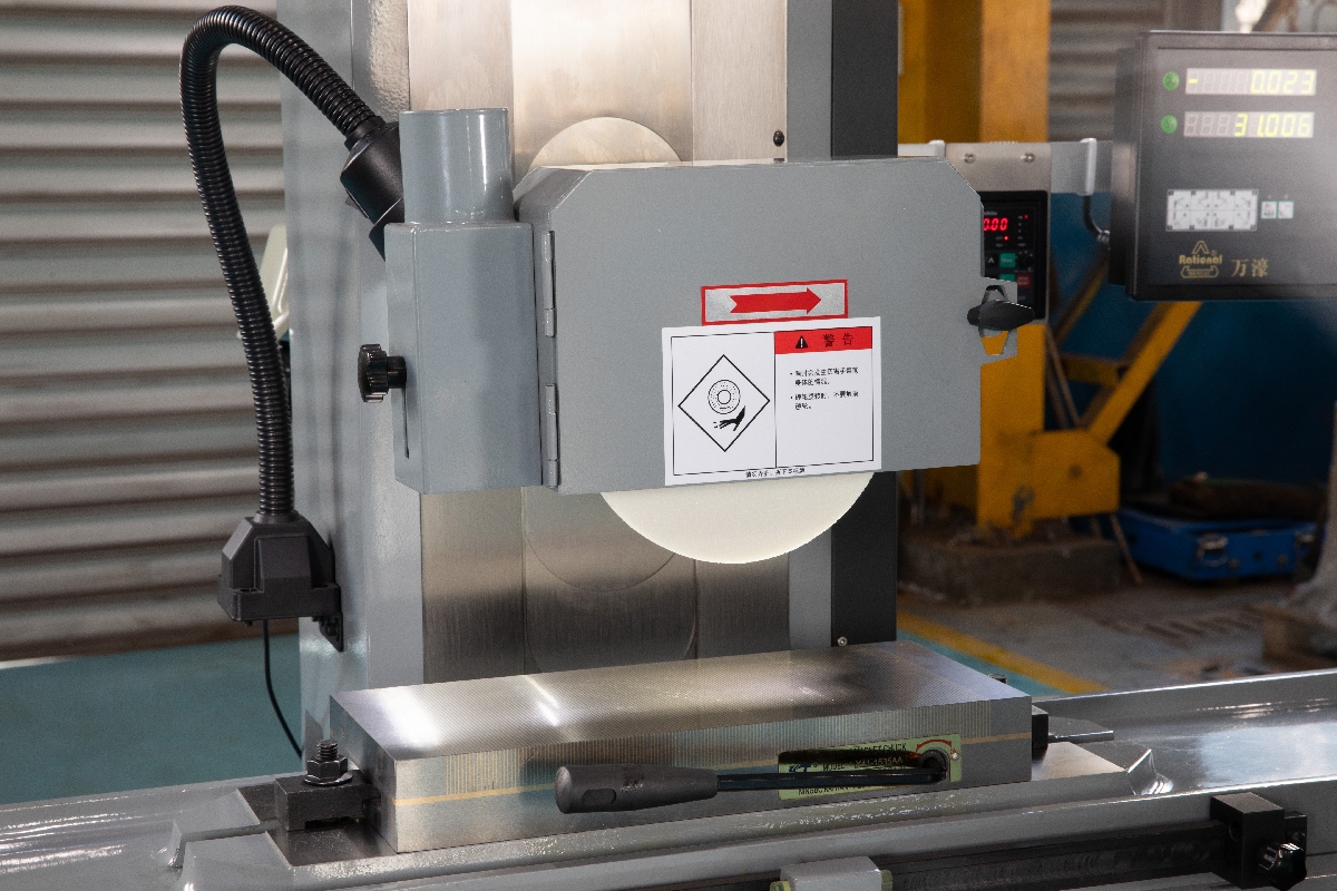 CNC surface grinder CNC surface grinder