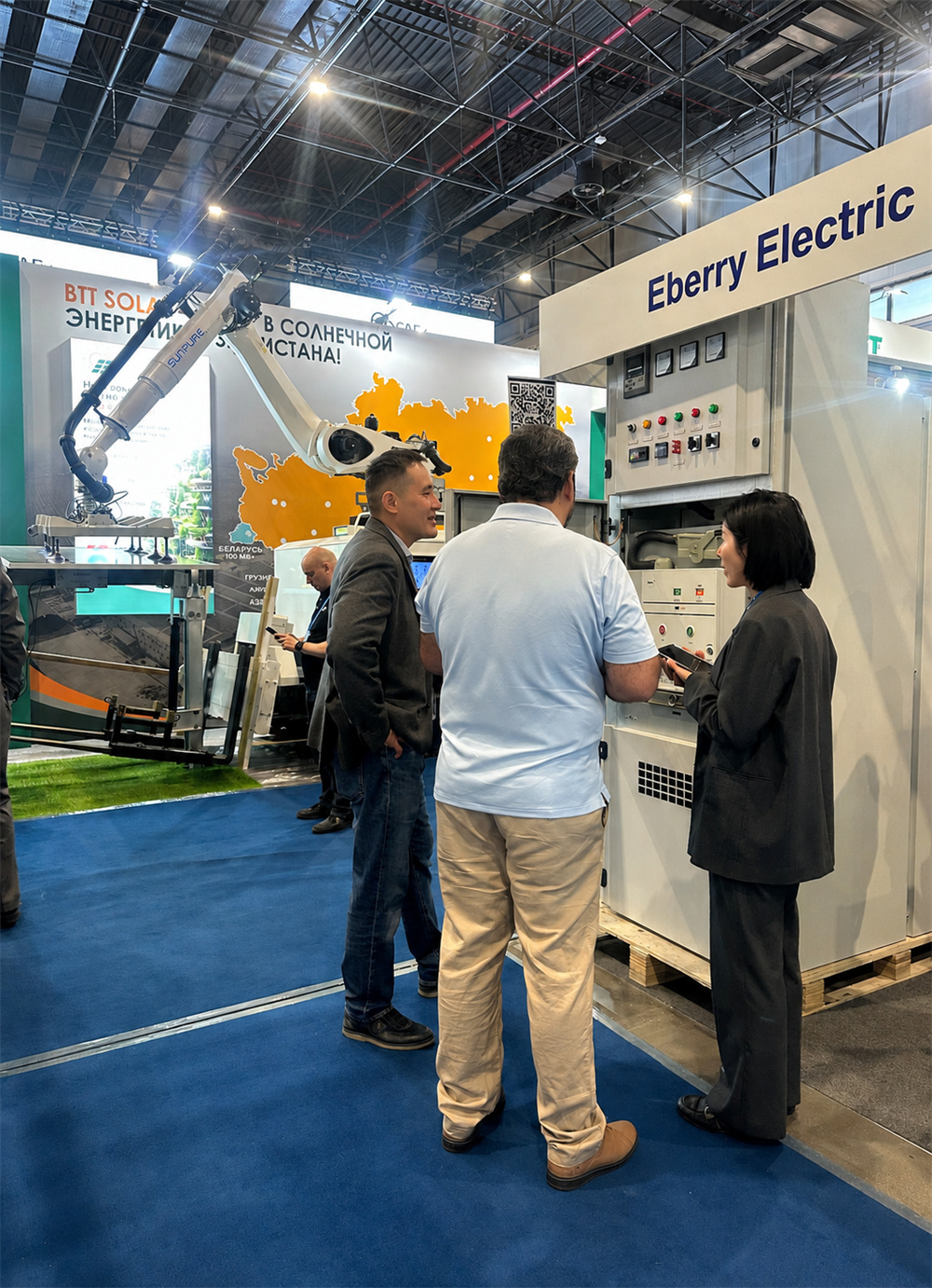 Showcasing at Power Uzbekistan-2.jpg Showcasing at Power Uzbekistan-2.jpg