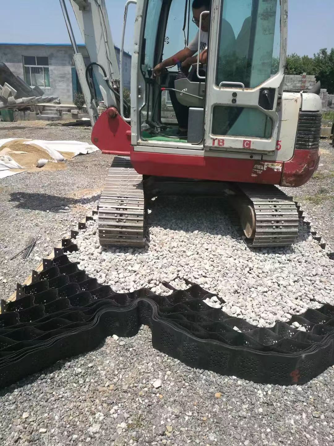 微信图片_20251011163440_483_116.jpg 微信图片_20251011163440_483_116.jpg