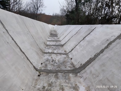 图片3.jpg 图片3.jpg