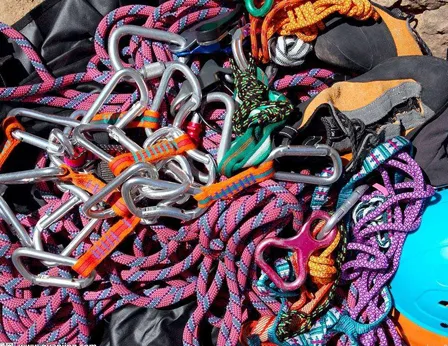 CLIMBING ROPES
