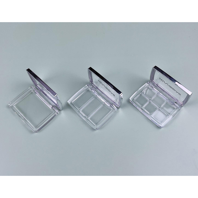 Compact Powder Case Packaging for Gift Sets