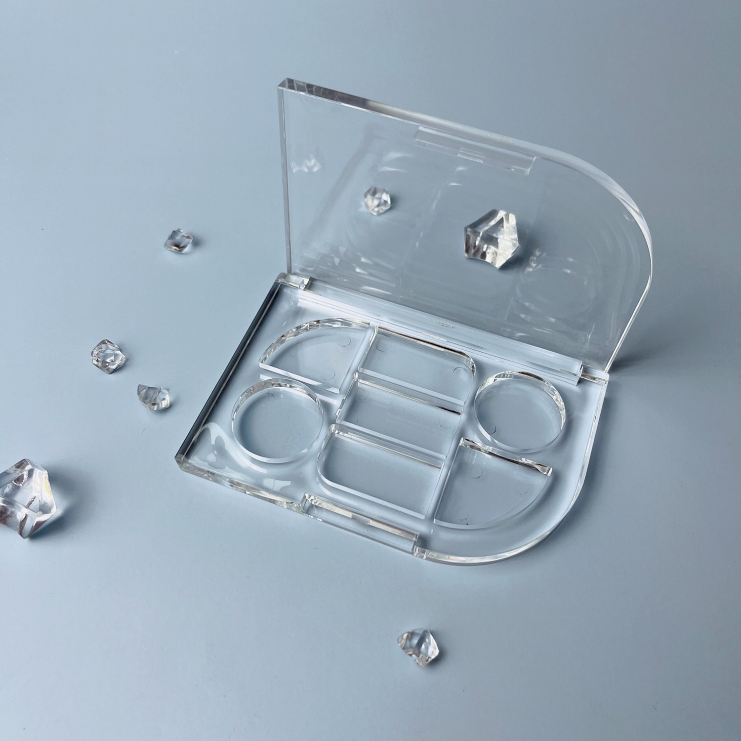 Cosmetic Packaging Trends to Watch in 2025