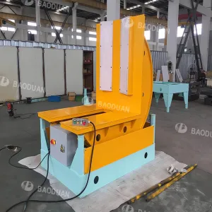 Small steel coil upender