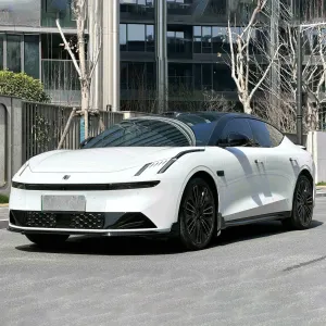 2025 LYNK & CO 10 EM-P