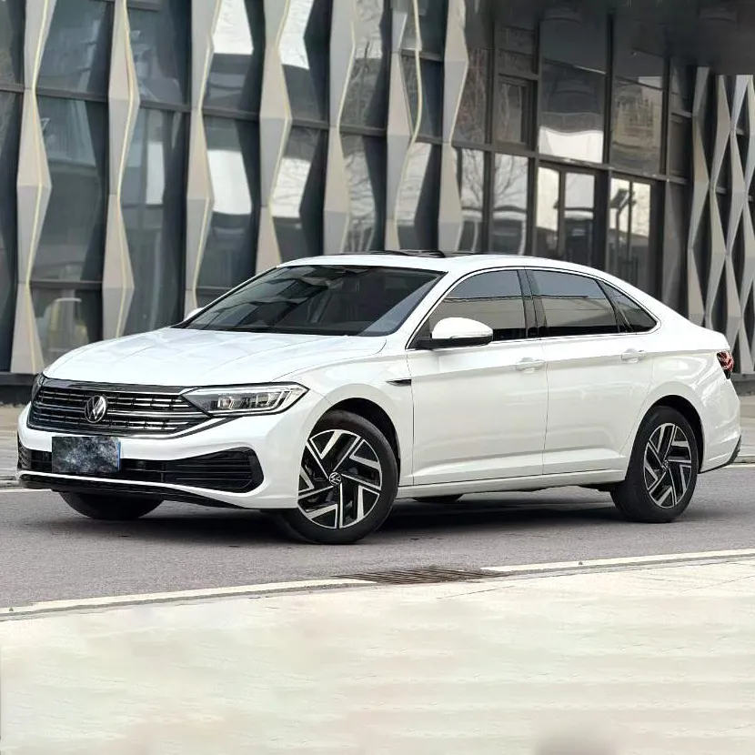 Volkswagen 2025 Sagitar