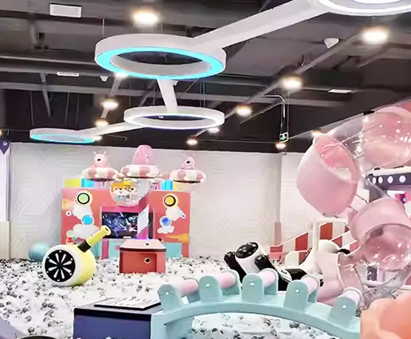 Aktivitätsspielzentrum für kleine Entdecker