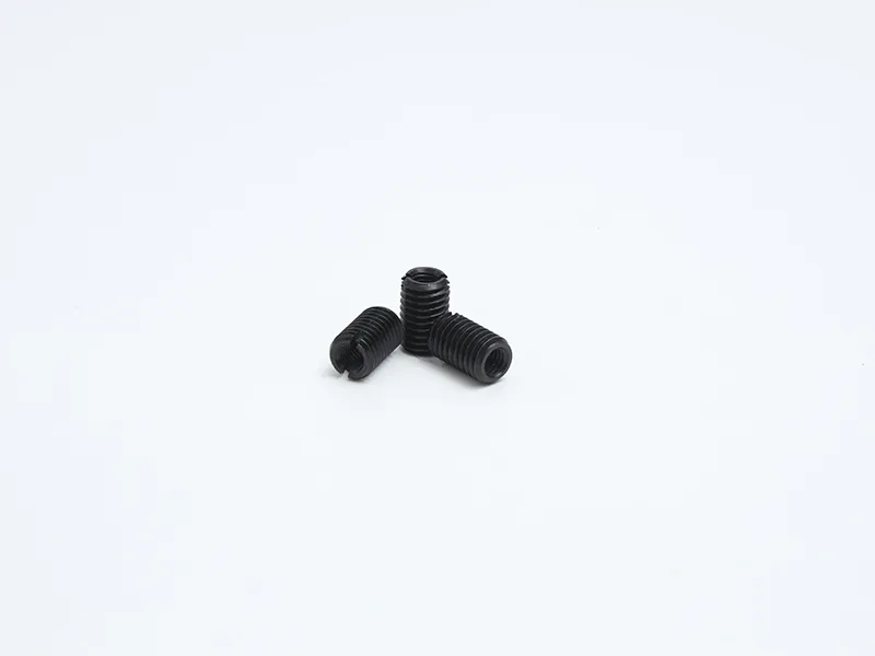 Carbon steel slotted thread conversion insert