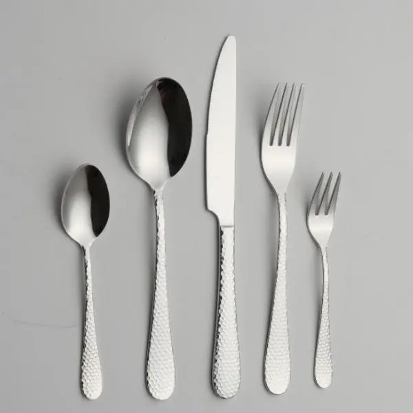 QD3877B Stainless Steel Cutlery with Modern Design and Functionality