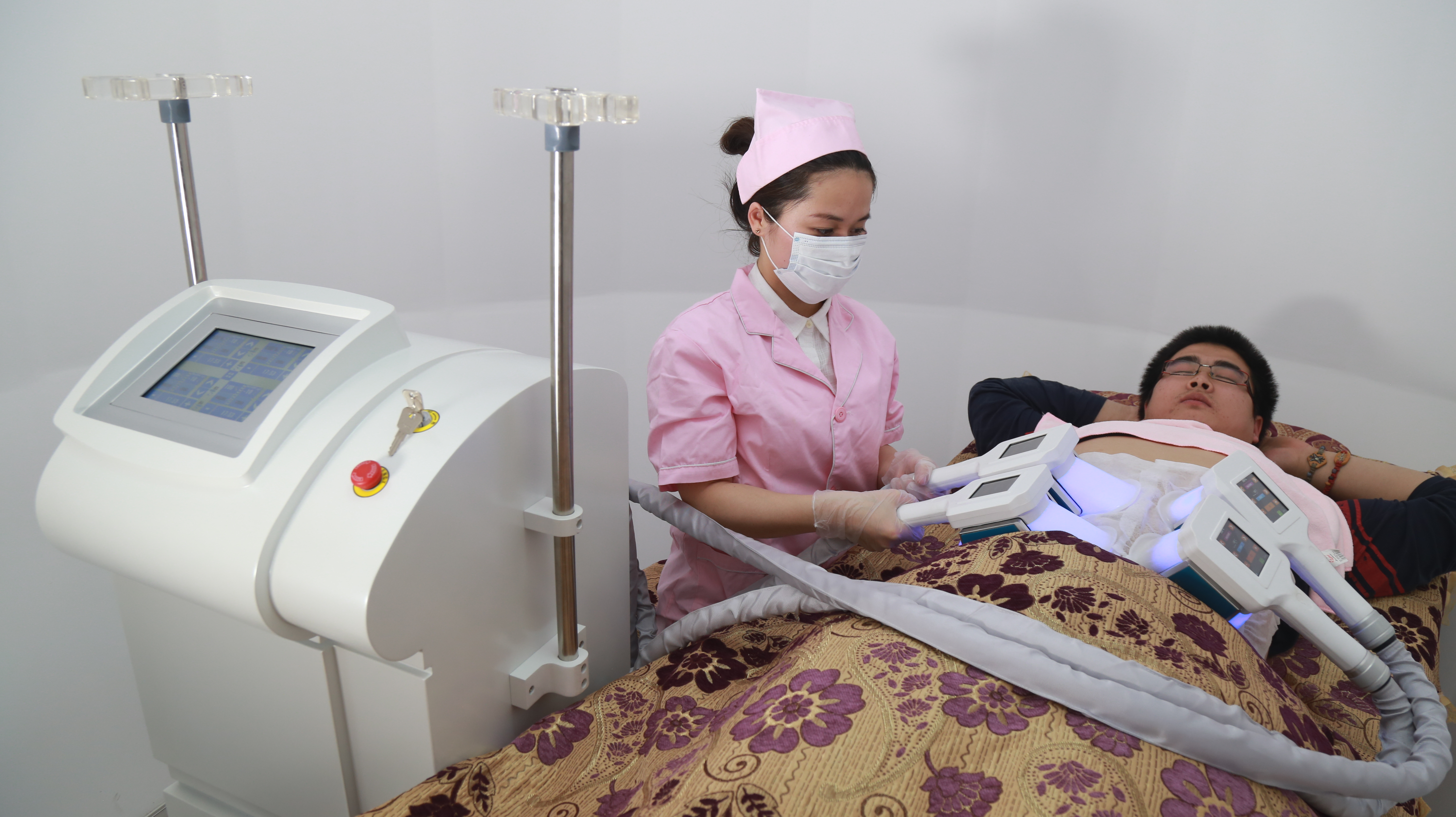 ​How Effective is a Cryolipolysis Machine?